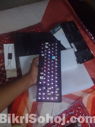 Weikav Lucky65 V2 Night Black Barebones